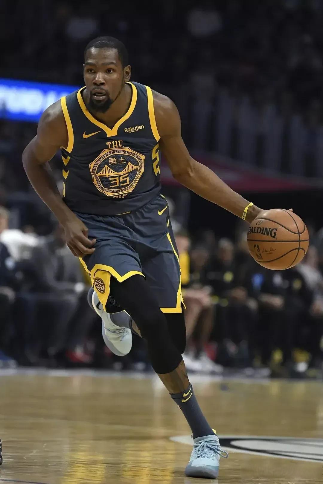 球迷们只希 球迷们只希