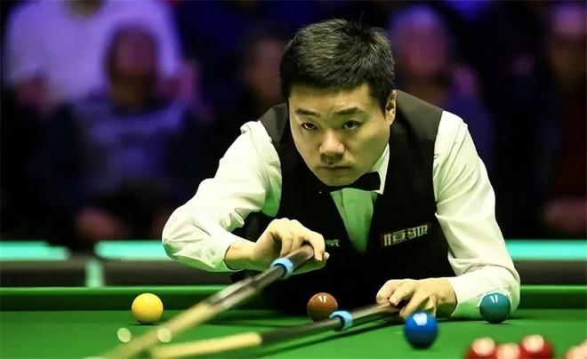 德泽尔比成 德泽尔比成